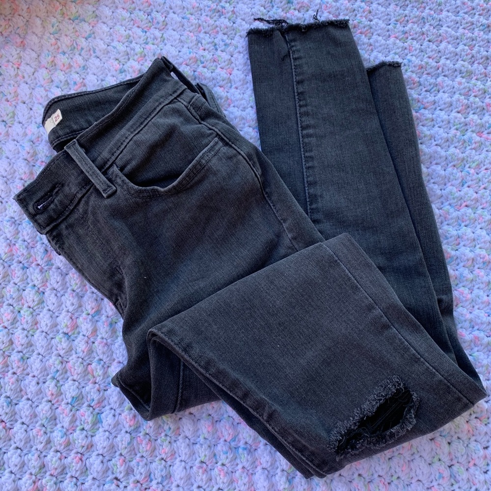 710 Levi jeans